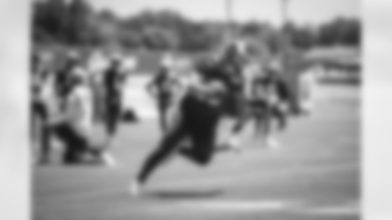 E_TOW12063