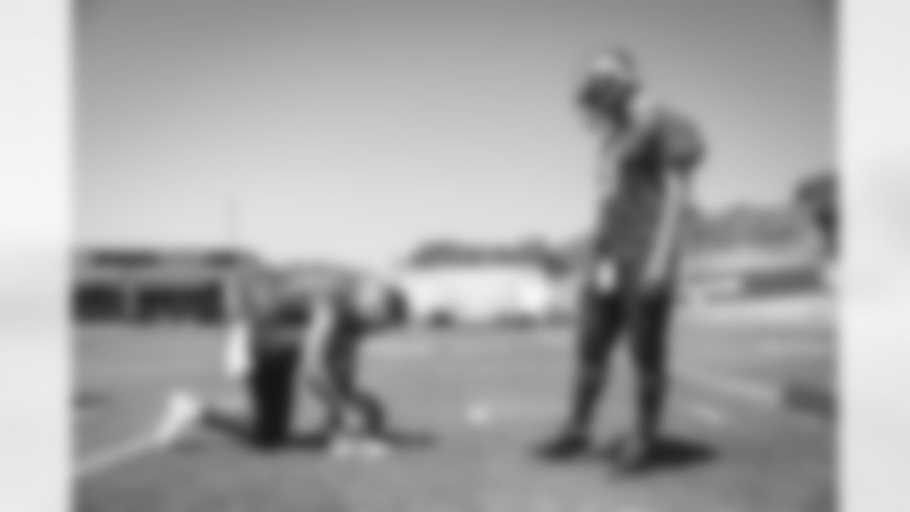 E_TOW20806