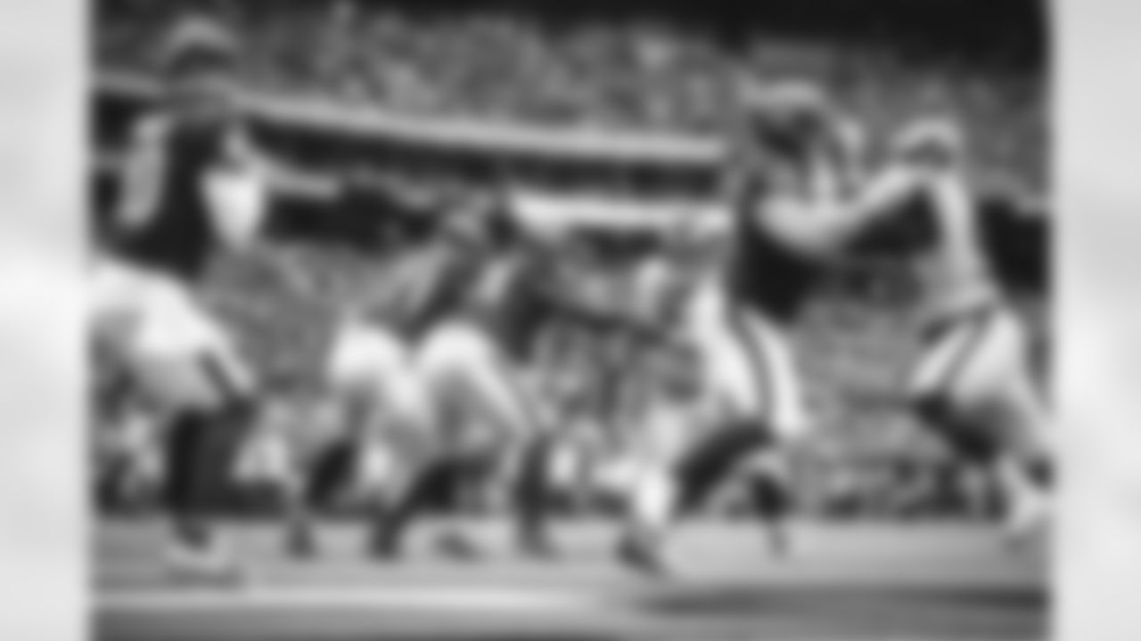 The Los Angeles Rams took on the Houston Texans in Week 8 of the 2021 season.