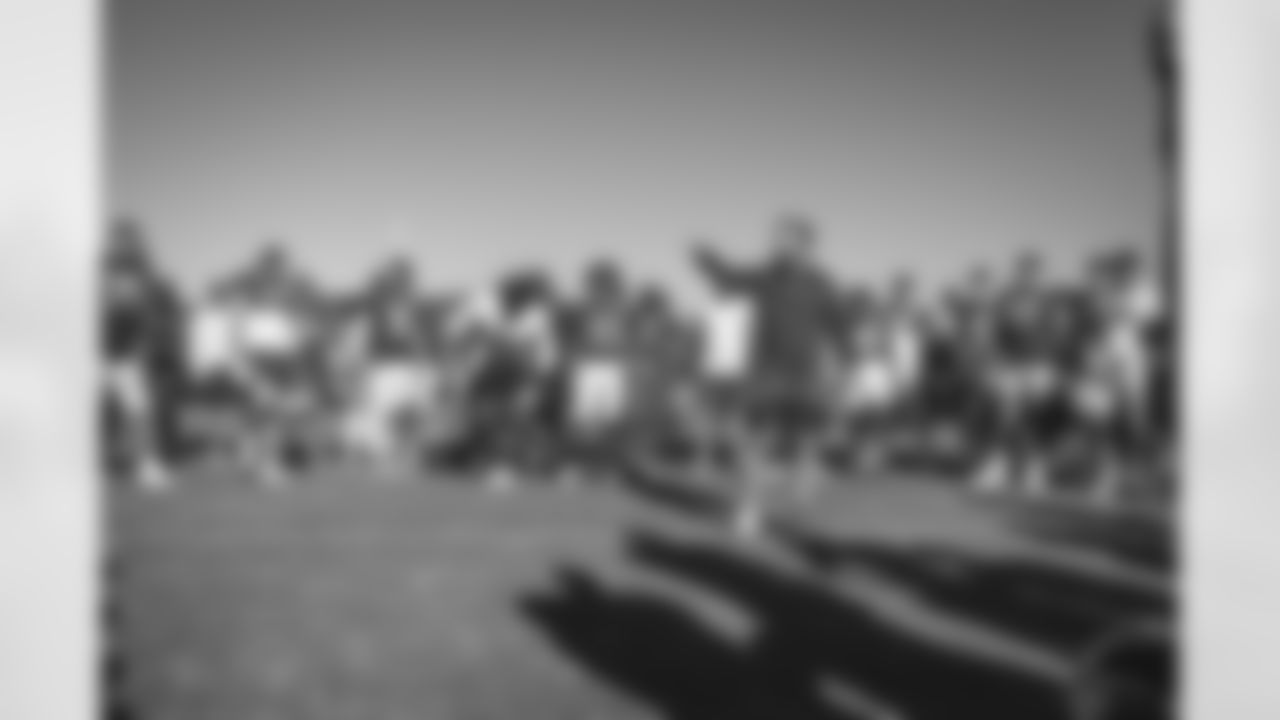 E_TOW22937