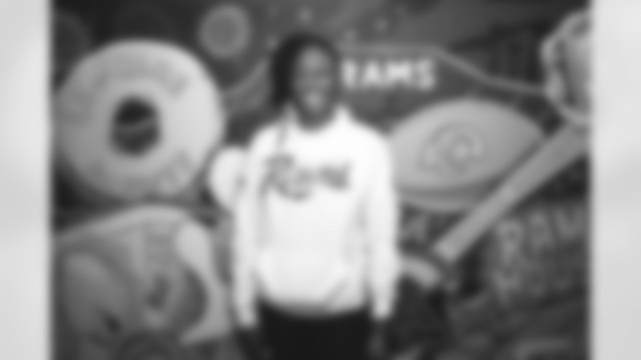Nneka Ogwumike in the Rams House! | Ryan Hadji, NFL LCC