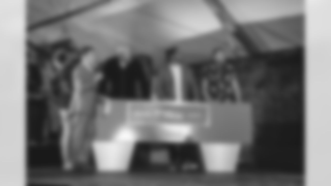 E_211025_RamsNightofWishes_1417