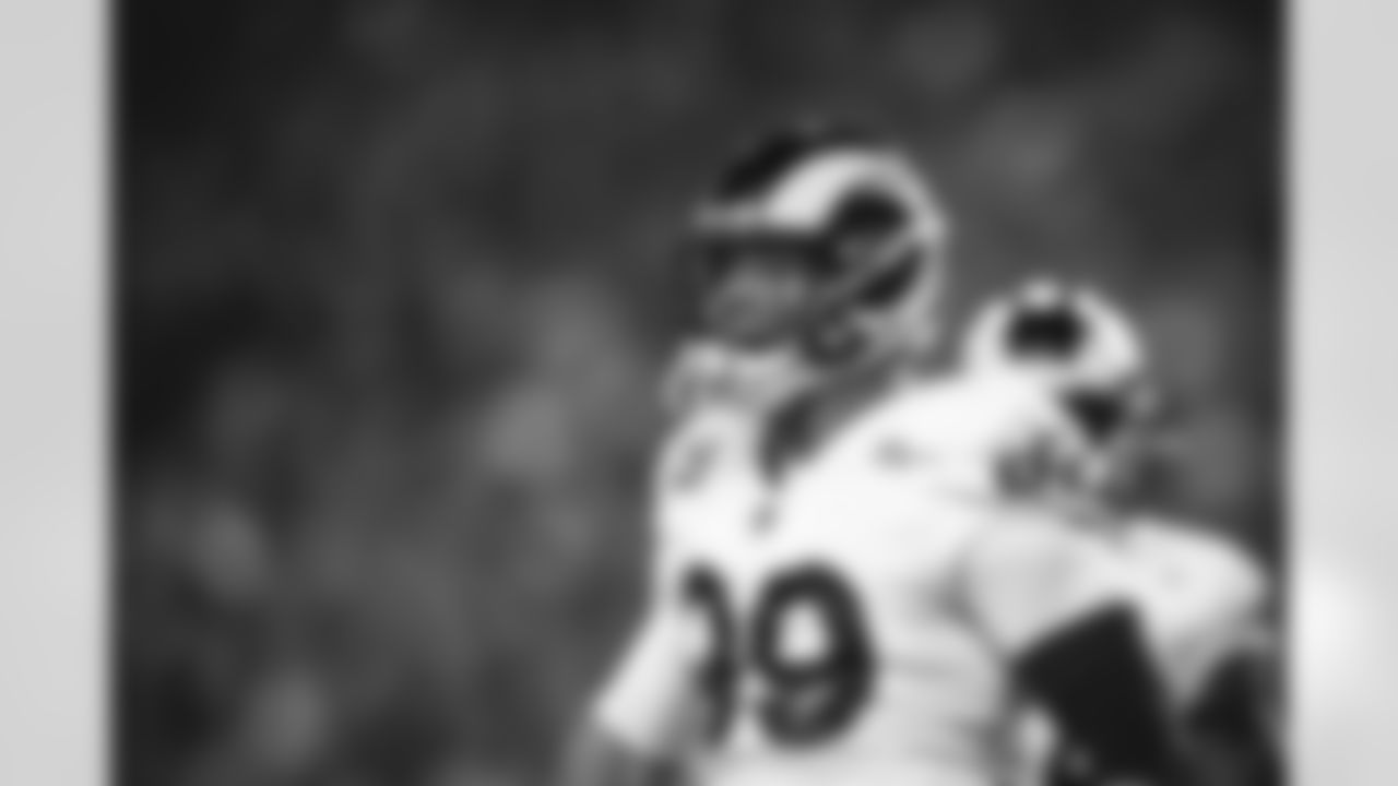 The Los Angeles Rams take on the Arizona Cardinals during Week 14 of the 2021 regular season.