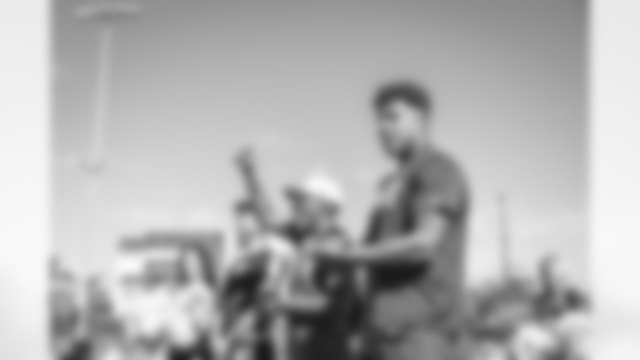 E_TOW19496