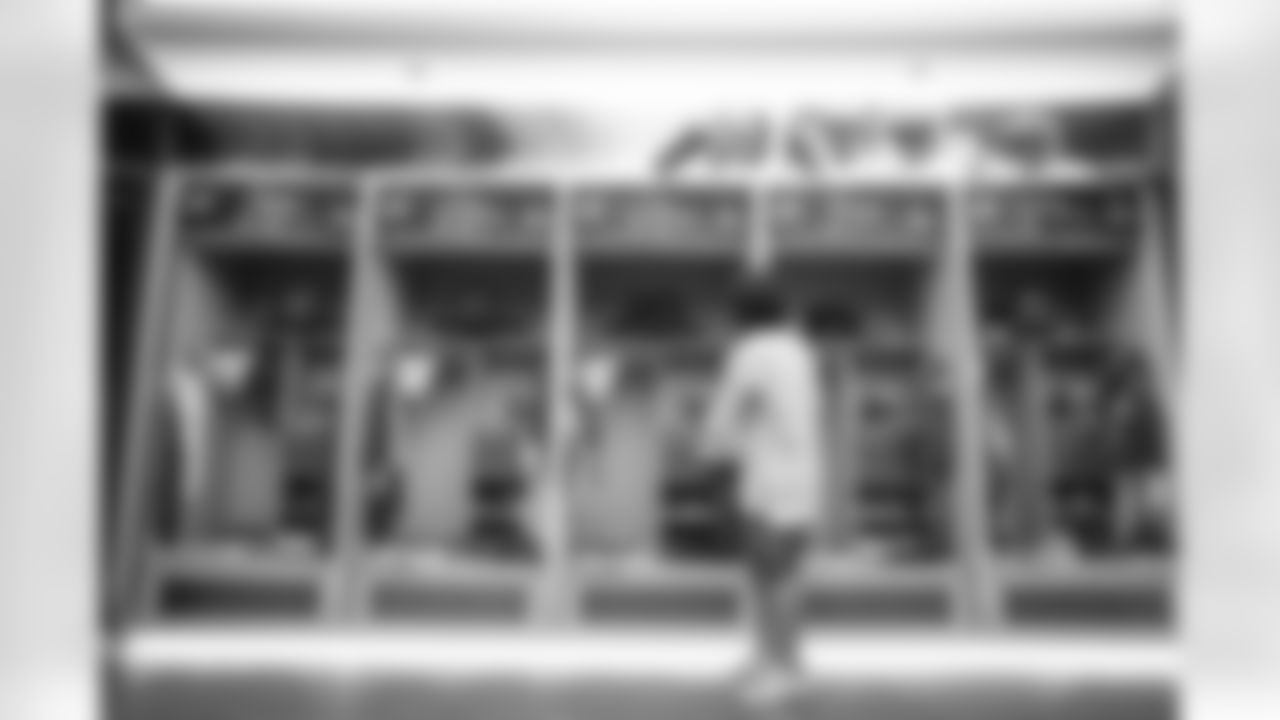 E_TOW08304