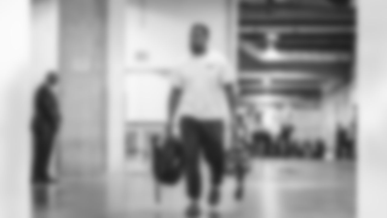E_TOW23383_1