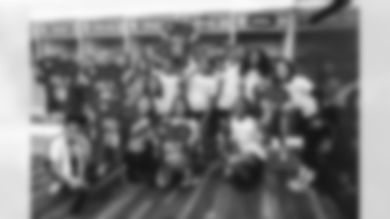 E_HUT37068