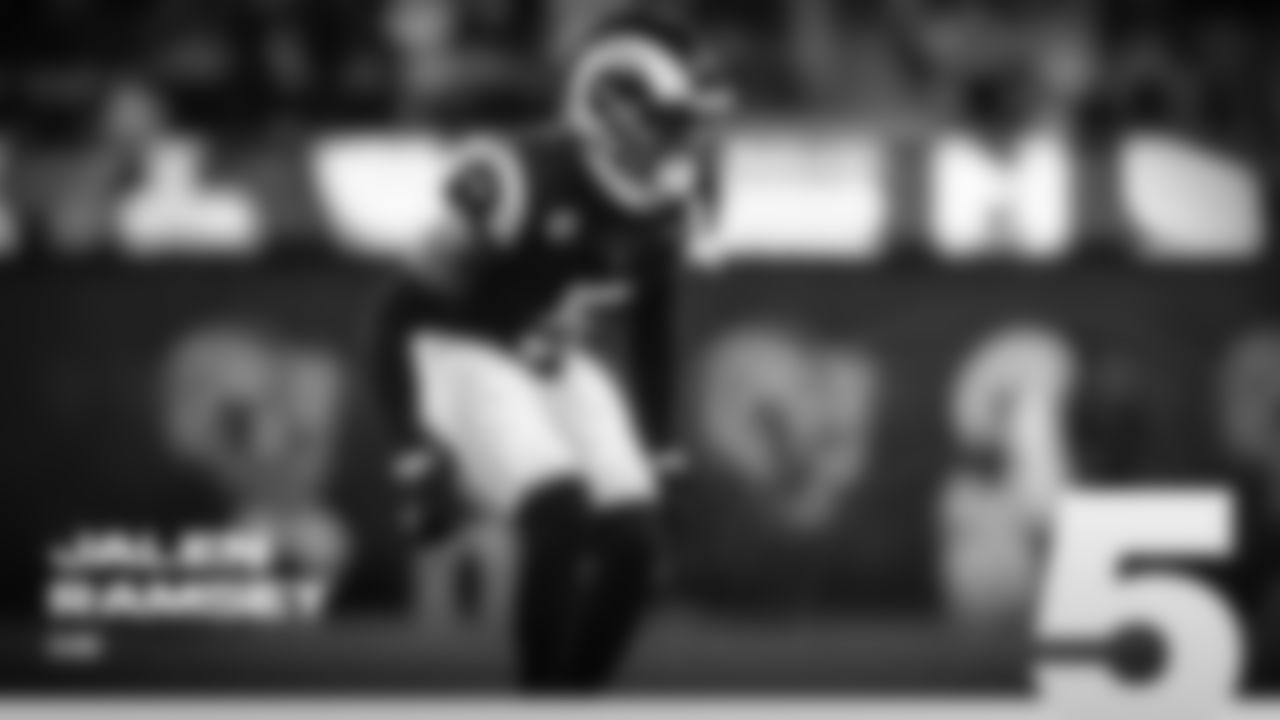 roster gallery 16x9-5