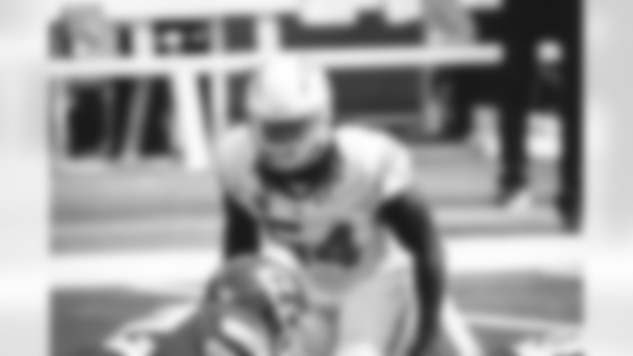Los Angeles Chargers defensive end Melvin Ingram (54) looks into the backfield during an NFL game against the Kansas City Chiefs, Sunday, Sept. 20, 2020, in Inglewood, Calif. The Chiefs defeated the Chargers 23-20 in overtime. (Kevin Terrell via AP)