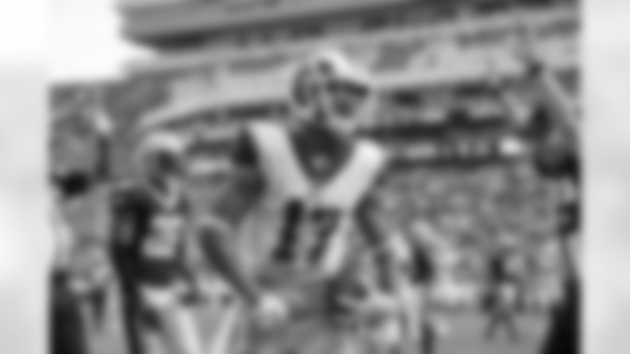 Wide Receiver (17) Robert Woods of the Los Angeles Rams celebrates a catch against the New Orleans Saints during the Rams 27-9 victory over the Saints in a Week 2 NFL football game, Sunday, September 15, 2019, in Los Angeles, CA. (Will Navarro/Rams)