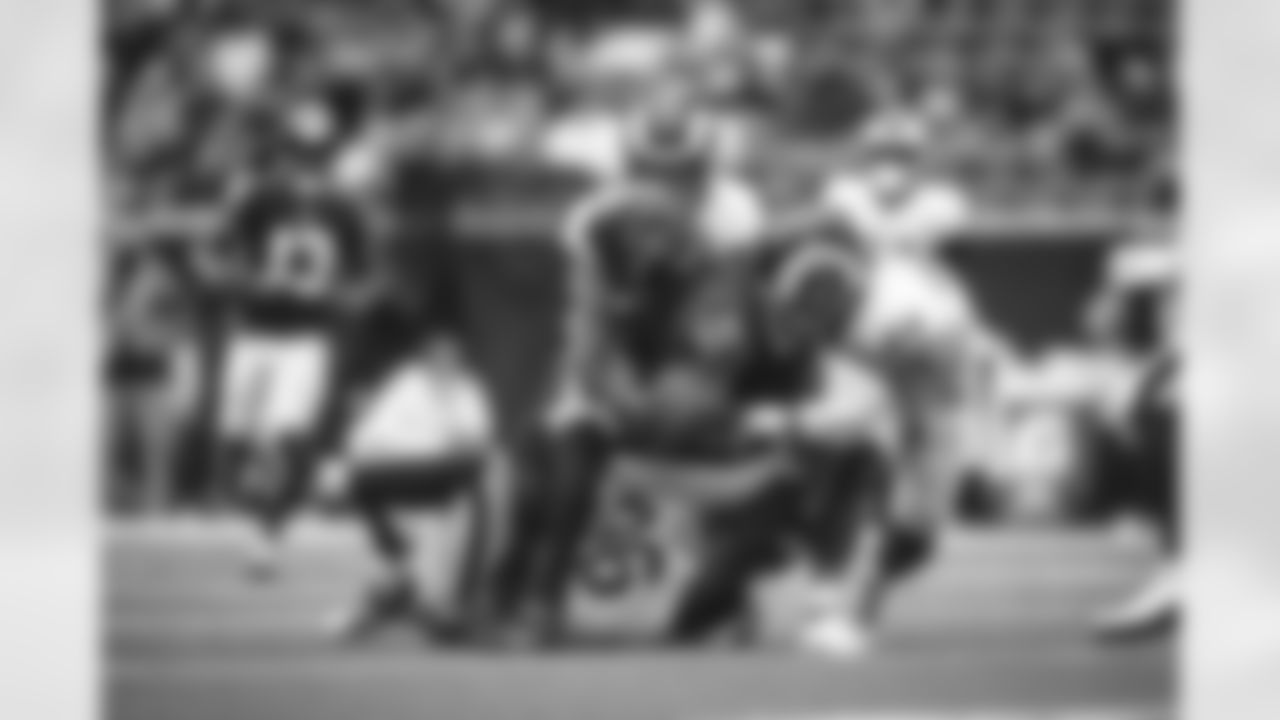 The Los Angeles Rams took on the Houston Texans in Week 8 of the 2021 season.
