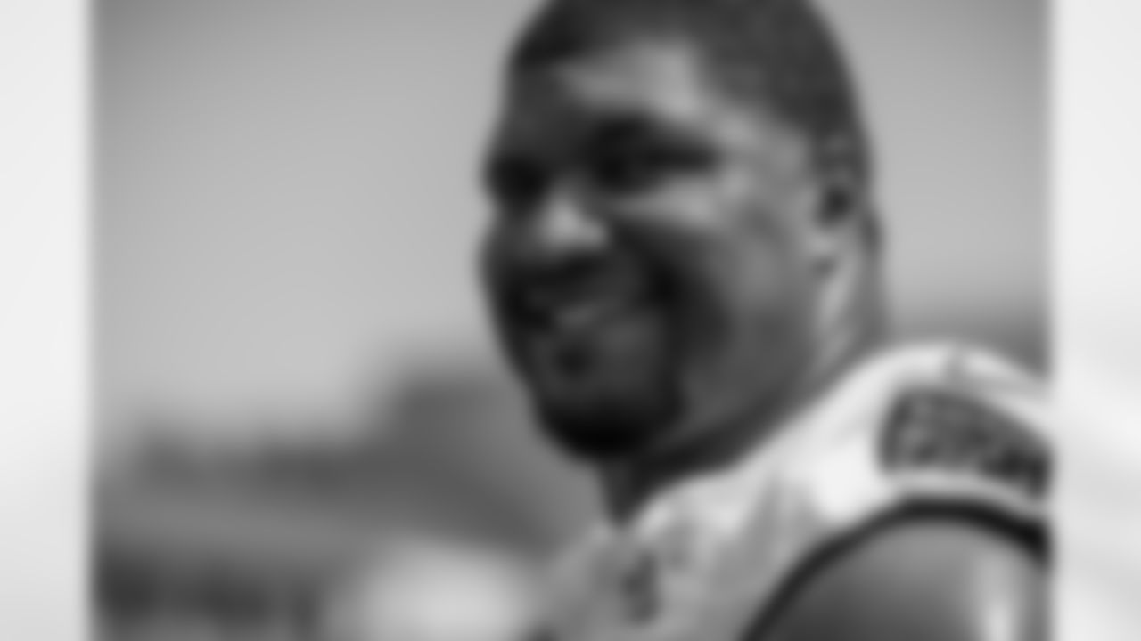 DE Calais Campbell