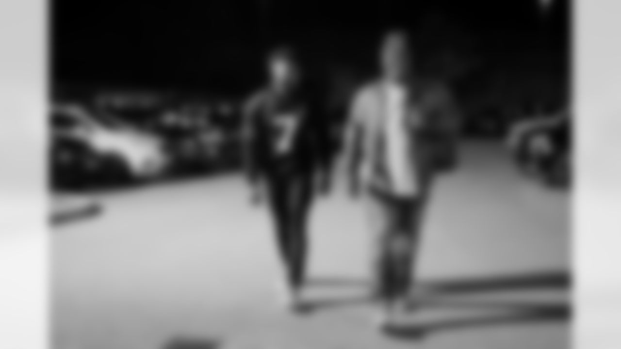 OLB Tyus Bowser, OT Ja'Wuan James