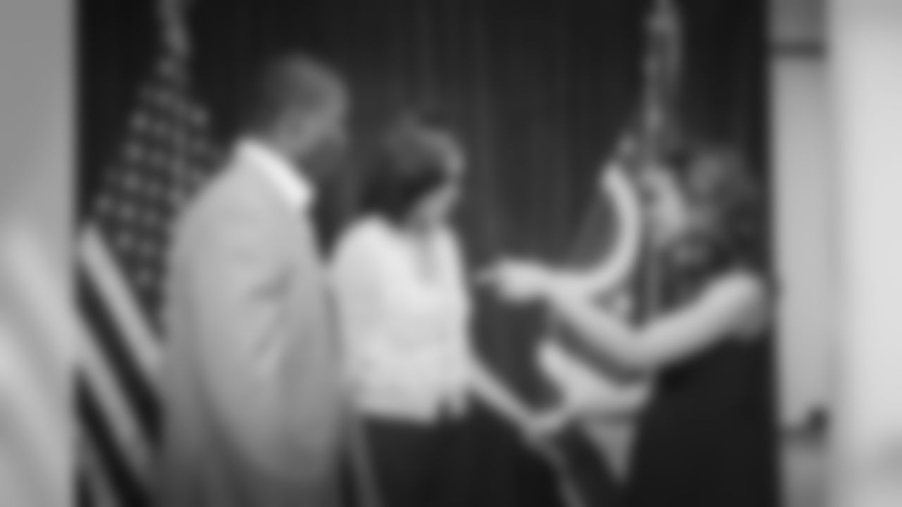 benjaminswatson [Benjamin Watson]: Not sure what y'all were talking about but I couldn't get a word in lol! Farewell #FLOTUS! God bless.