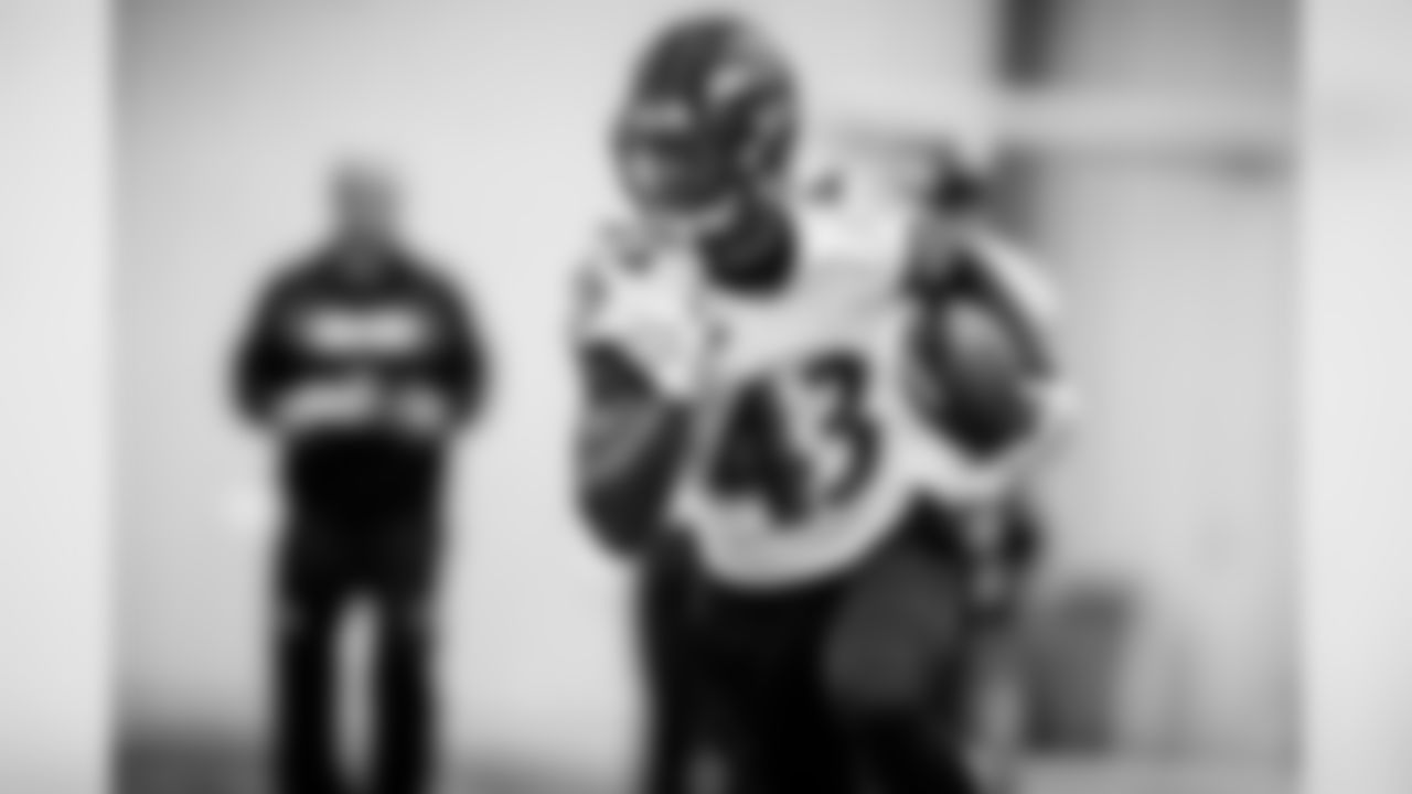 RB Justice Hill