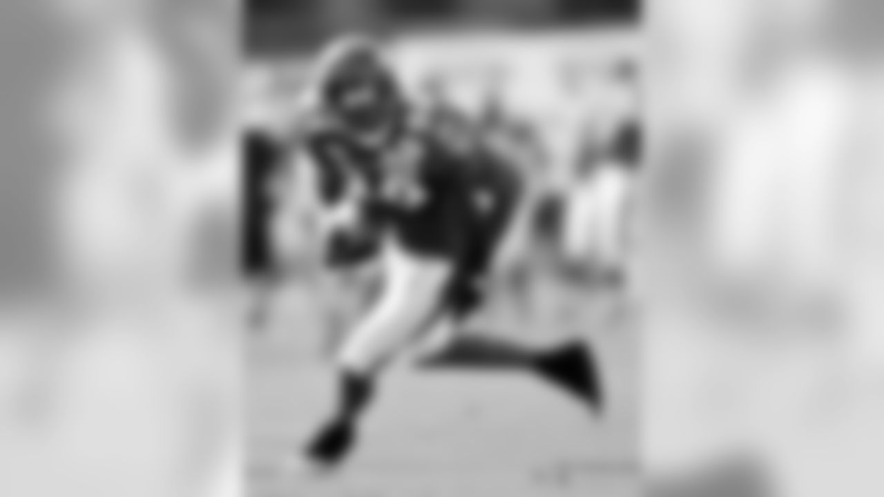 The Ravens participated in their first full-team practice of the 2010 season on Friday, July 30.