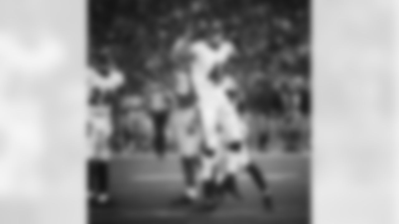 alevine.sr [Anthony Levine]: Me and Pops getting our golfing on!! Like Father like Son!! The bond me and my father have I hope to have with my sons!!