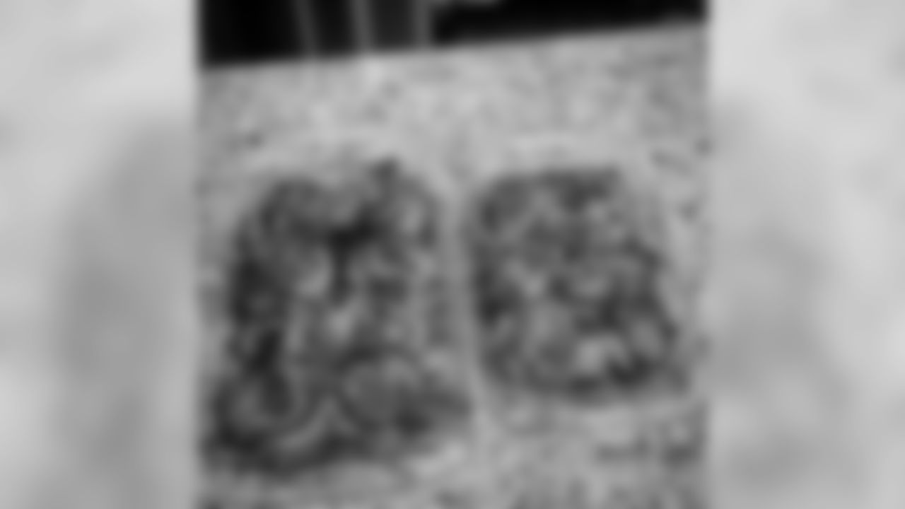 brandonw_66[Brandon Williams]: I don't usually have time to cook, but when I do #ItsPhenomenal #CinMBOP (Cinnamon Roll Maple Bacon Oven Pancakes) #ChefB98 #DontSweatTheTechnique #WhipItInDaKitchen #IBeInDaKitchenCookingPiesForMyBaby @alyssawylene