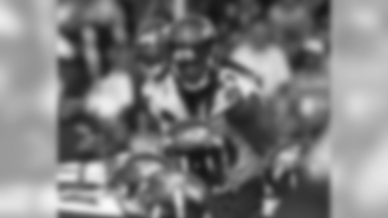OLB: Za'Darius Smith