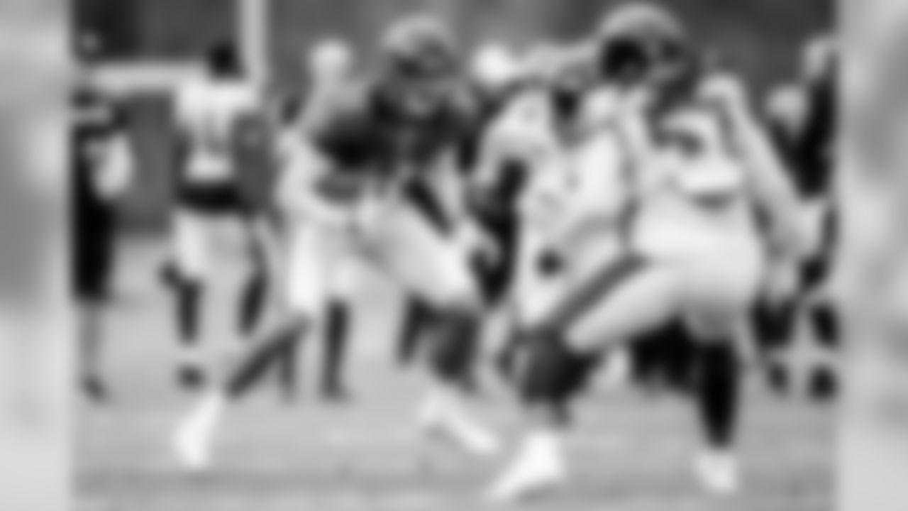 WR Antoine Wesley ILB Josh Bynes