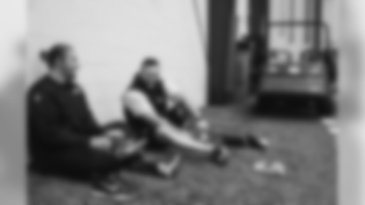 neek56 [Nico Siragusa] The professor @alexlewis72 telling me about all the research he has been doing lately