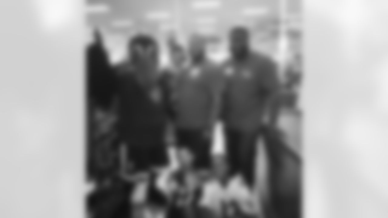 kapronlewis[Kapron Lewis]:Great times yesterday at the 10th annual holiday helpers event at target with @brandonw_66 and #poe and justin and Cairo. and also got to meet #littlejimmy as well. Spreading holiday cheer the @ravens way.