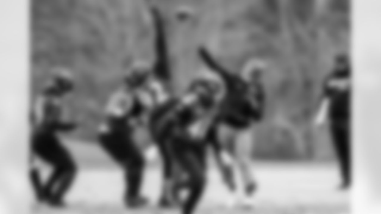 QB Tyler Huntley