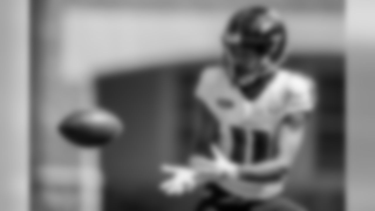 WR Seth Roberts