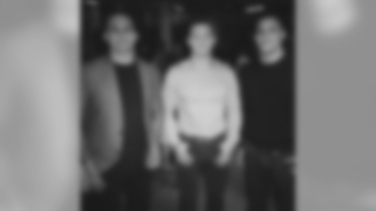 mikecamp_15[Michael Campanaro]:Happy Bday @camp23 !! #Bros #Vegas