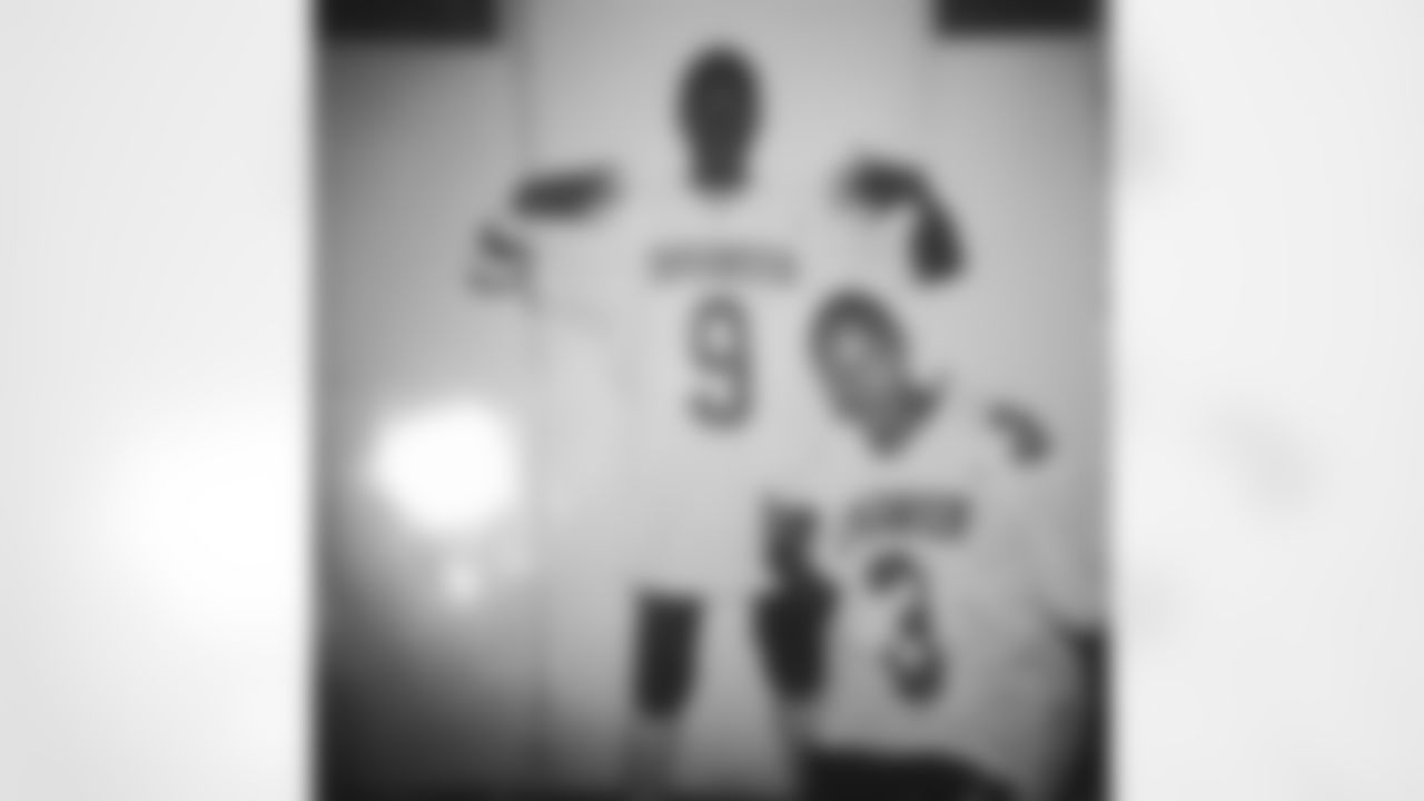 digital_12 [Jacoby Jones]: Lawd I Wuz small as cheese crackers !! #ABE high school '02 #tbt