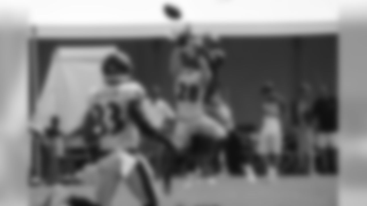 DB Justin Bethel