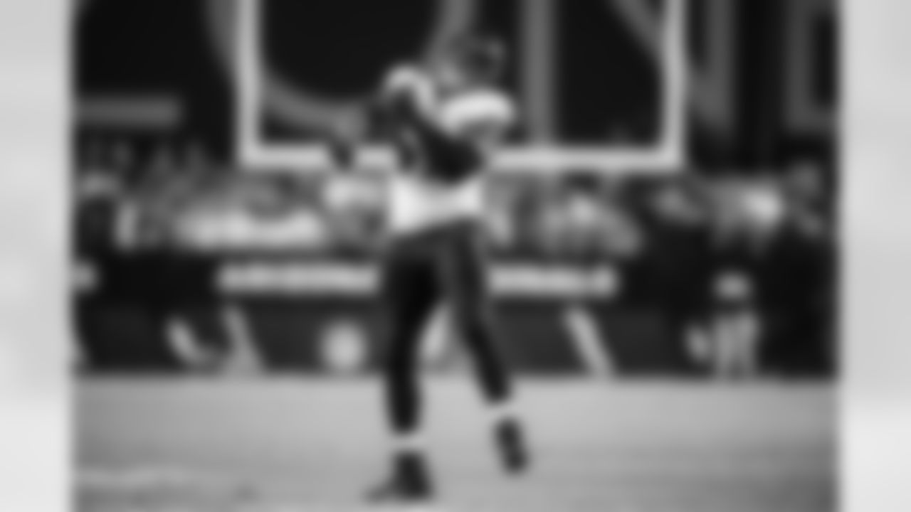The Baltimore Ravens defeated the Arizona Cardinals at State Farm Stadium in a pre-season game by a score of 24-17 on Sunday, August 21, 2022.