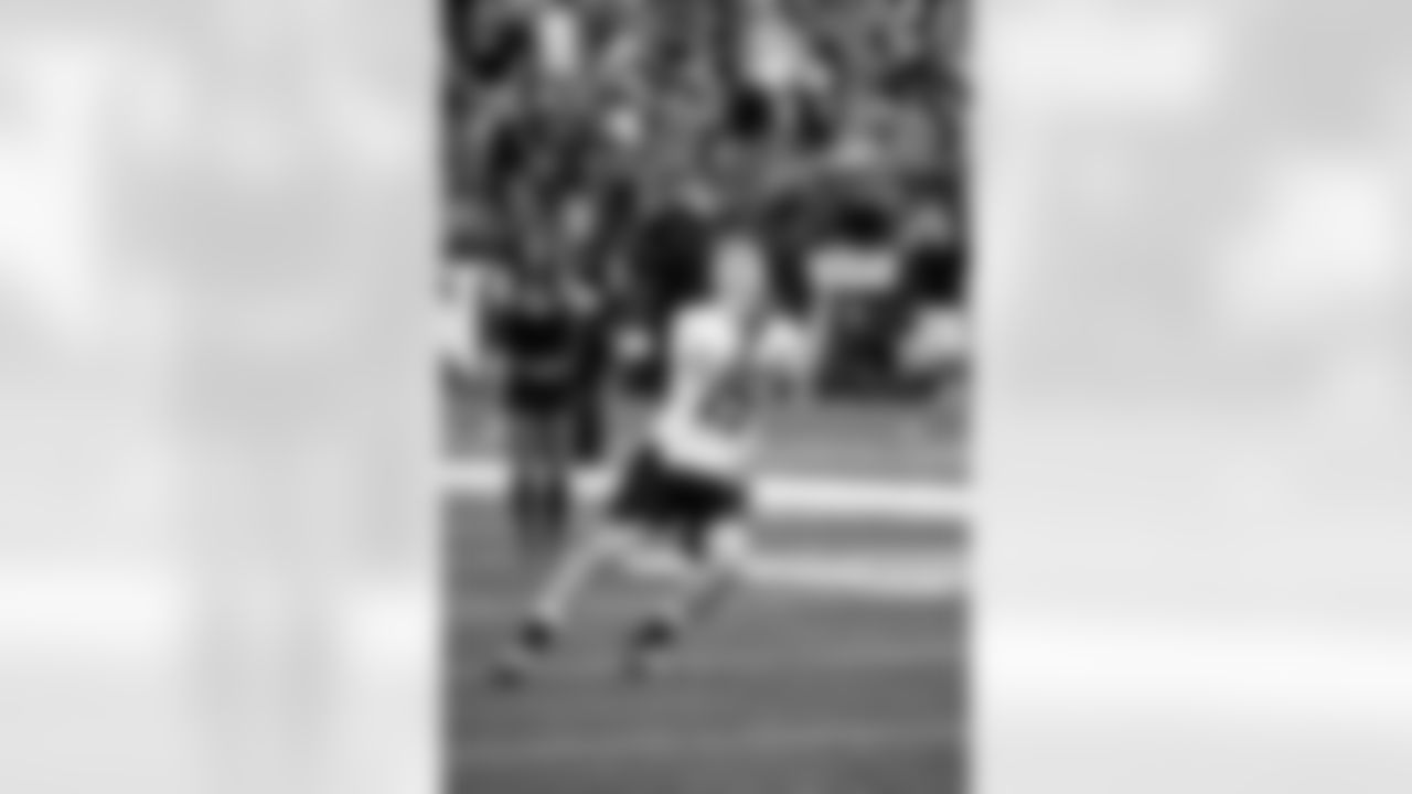 During Ravens home games this season, the Quarterback Challenge will showcase two of the top high school quarterbacks from Maryland. The quarterbacks will be joined on-field by two of their receivers to compete in a passing competition during halftime. Bo
