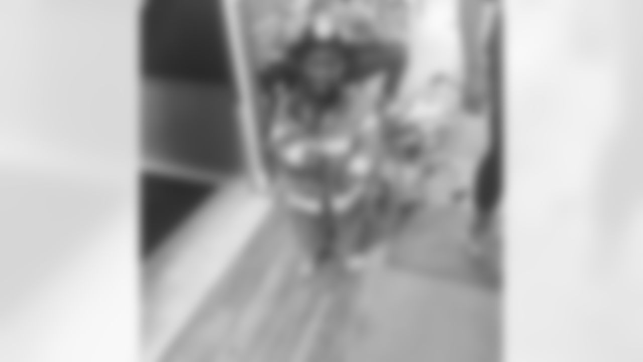 jforsett[Justin Forsett]: My little man Judah dressing up in his fireman outfit acting like his uncle @waleforrester lol