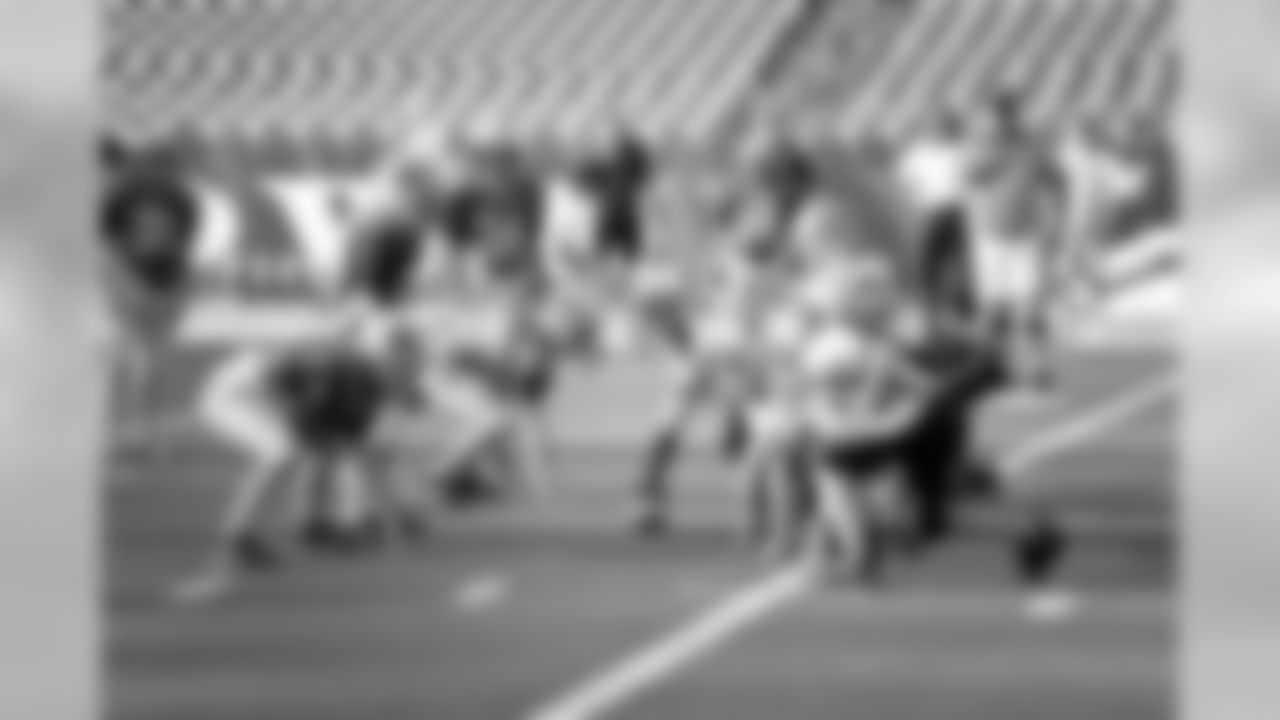 On Saturday, August 23rd in celebration of USA Football's Play Football campaign, four local youth football teams participated in scrimmages at M & T Bank Stadium. (Photos courtesy of of Robert Bartlett)