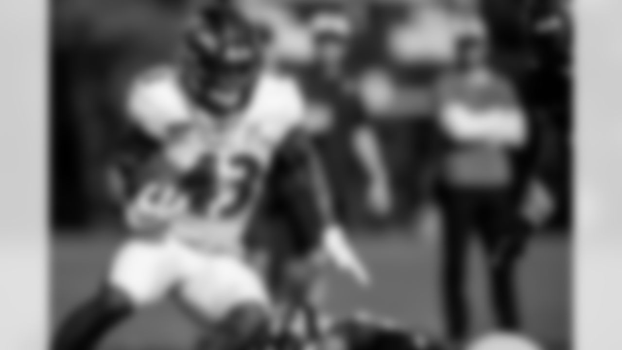 RB Justice Hill