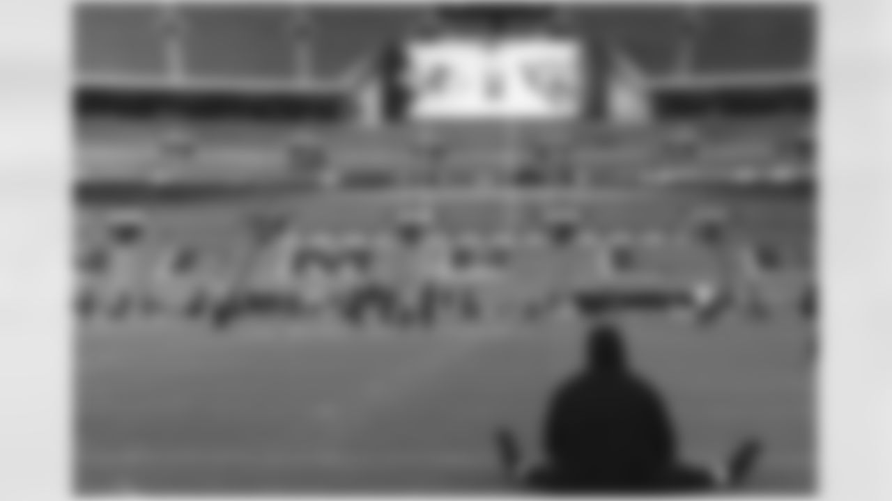 themainshow_ [Jermaine Eluemunor] Dreams To Reality, Made my NFL Debut in my hometown of London, England and no matter the outcome it will be something I remember for the rest of my life #RavensNation #NFLUK