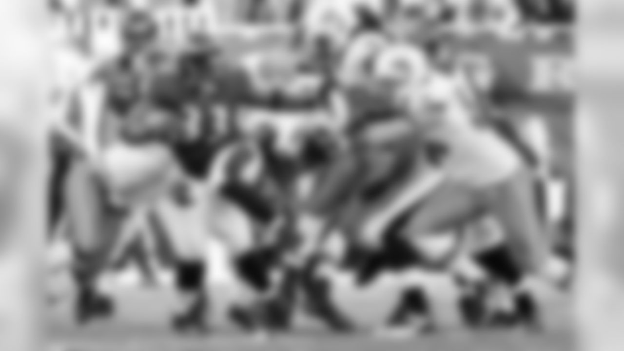 Images from the Ravens' 26-10 win over the visiting Miami Dolphins on Sunday, Nov. 7, 2010. The Ravens (6-2) pulled away in the second half on a big day from Joe Flacco and Ray Rice and three interceptions by the defense. Miami (4-4) entered with a perfec