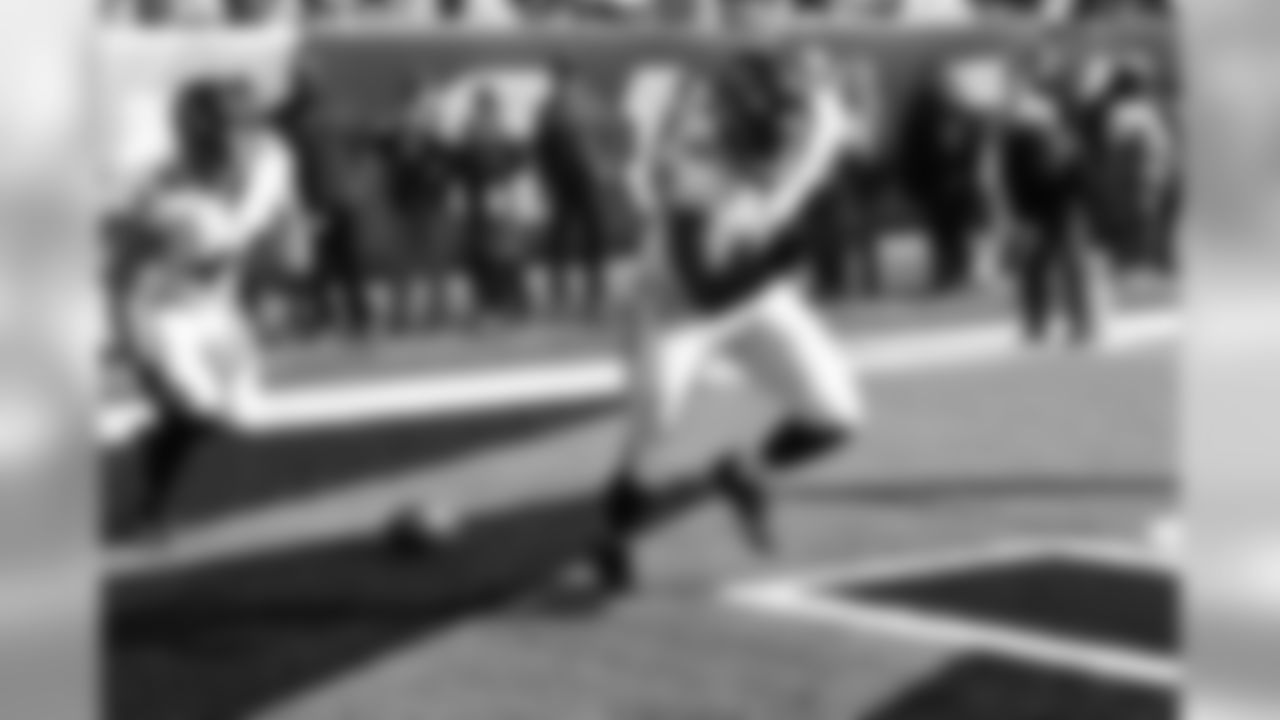 OLB Jaylon Ferguson