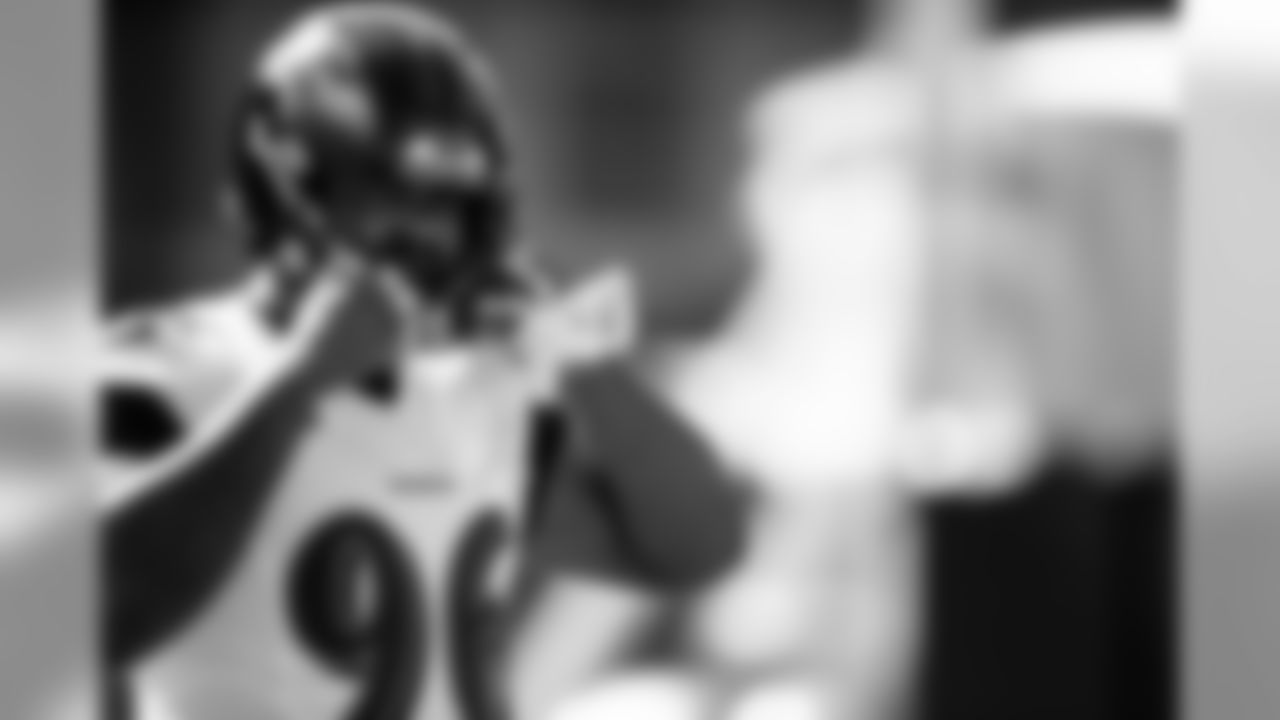 DT Broderick Washington