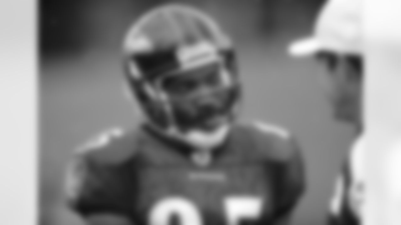 The Ravens work out Sunday in Derrick Mason's first training camp practice at McDaniel College in Owings Mills, Md.