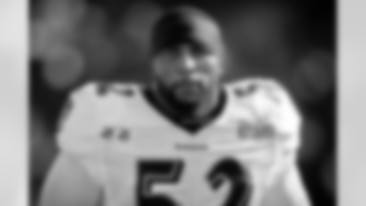 The Ravens participated in their first full-team practice of the 2010 season on Friday, July 30.
