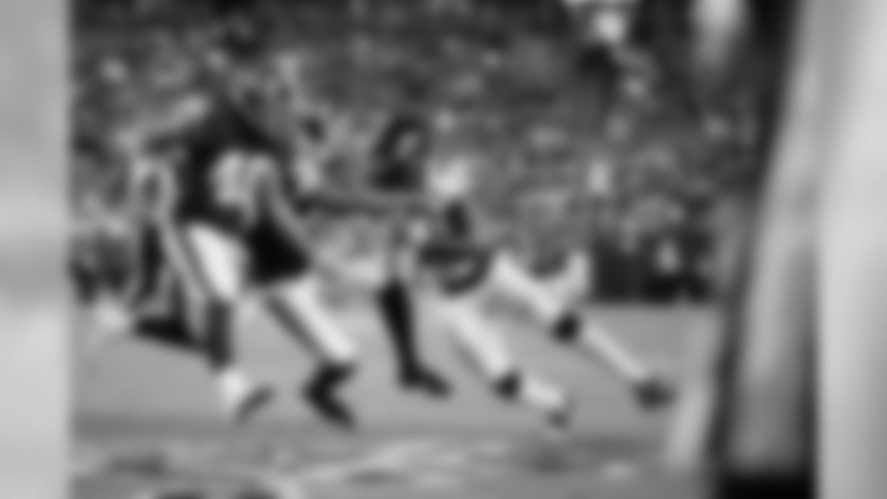 RB Kenneth Dixon
August 29, 2019
Baltimore Ravens v Washington Redskins pre-season game..