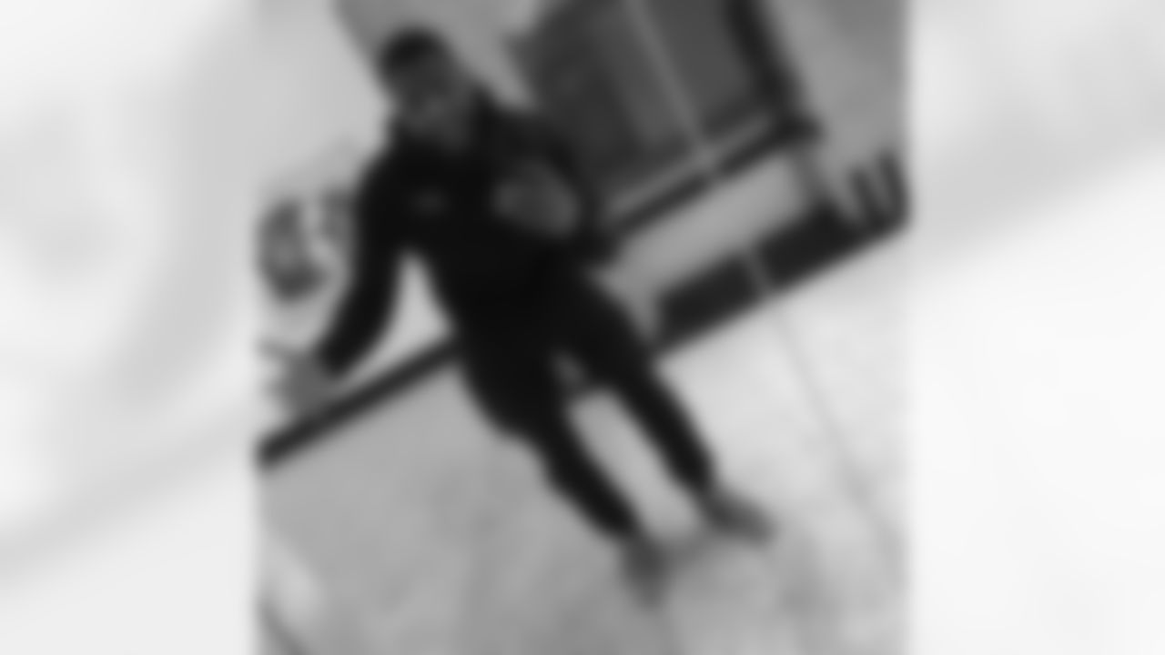 alevine41[Anthony Levine]: Show them teeth after a good cleaning