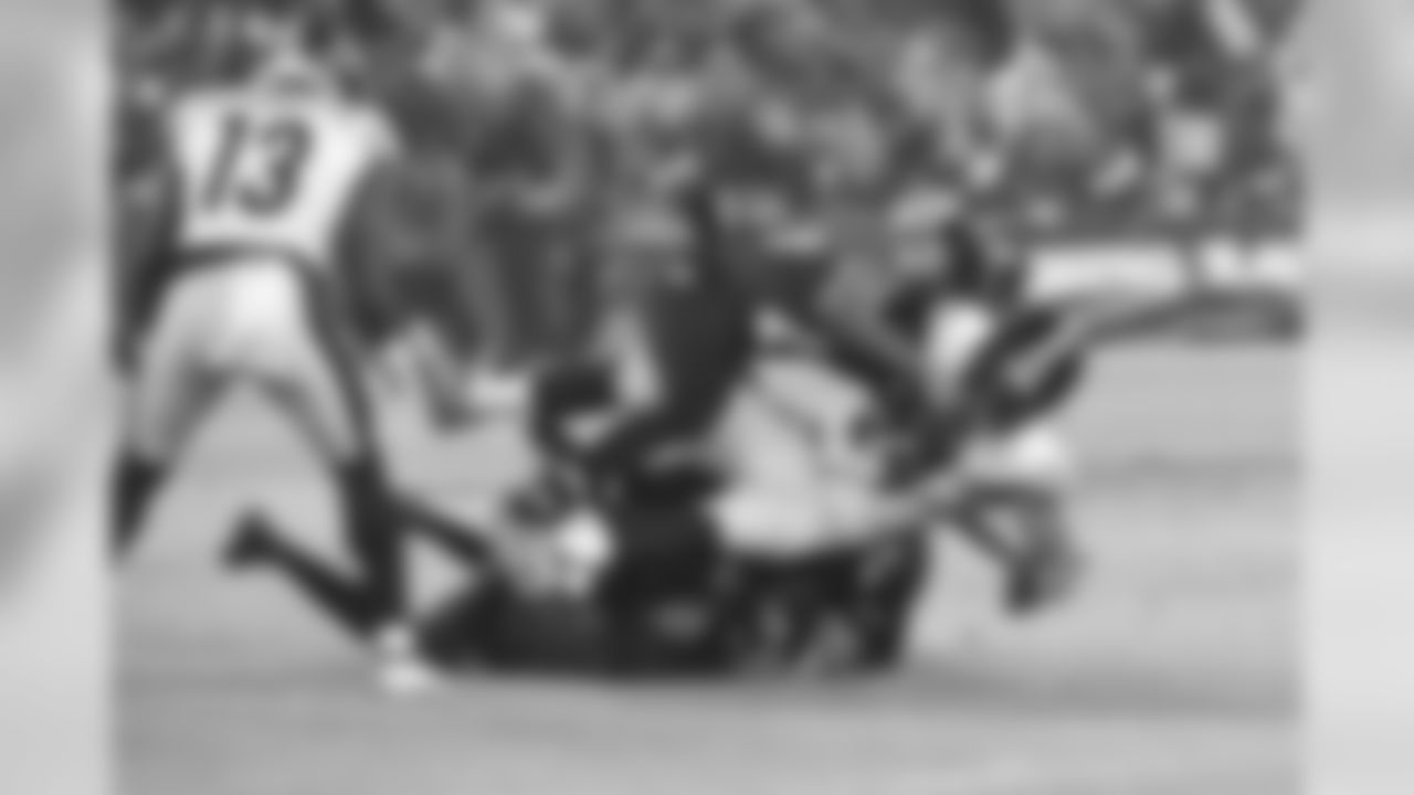CB Marcus Peters