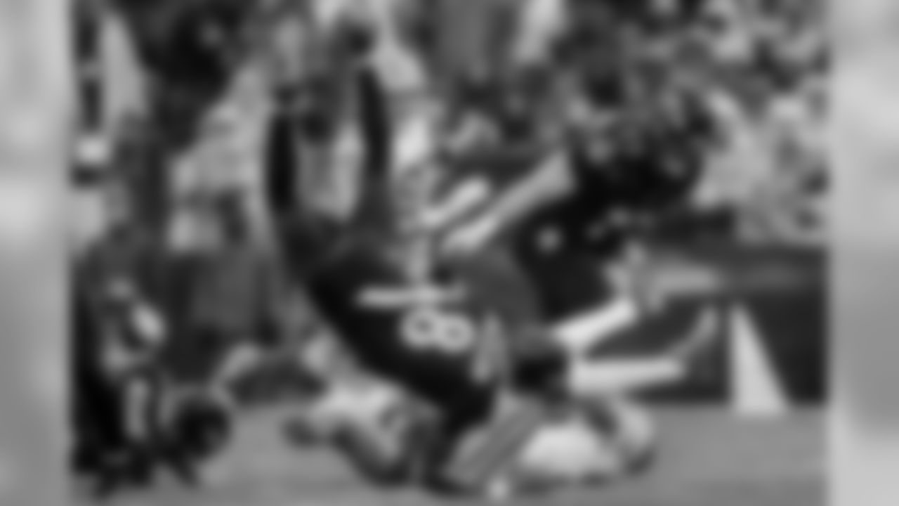 The Baltimore Ravens defeated the San Francisco 49ers by a score of 20-17 at M&T Bank Stadium on December 1, 2019 in Baltimore, MD.