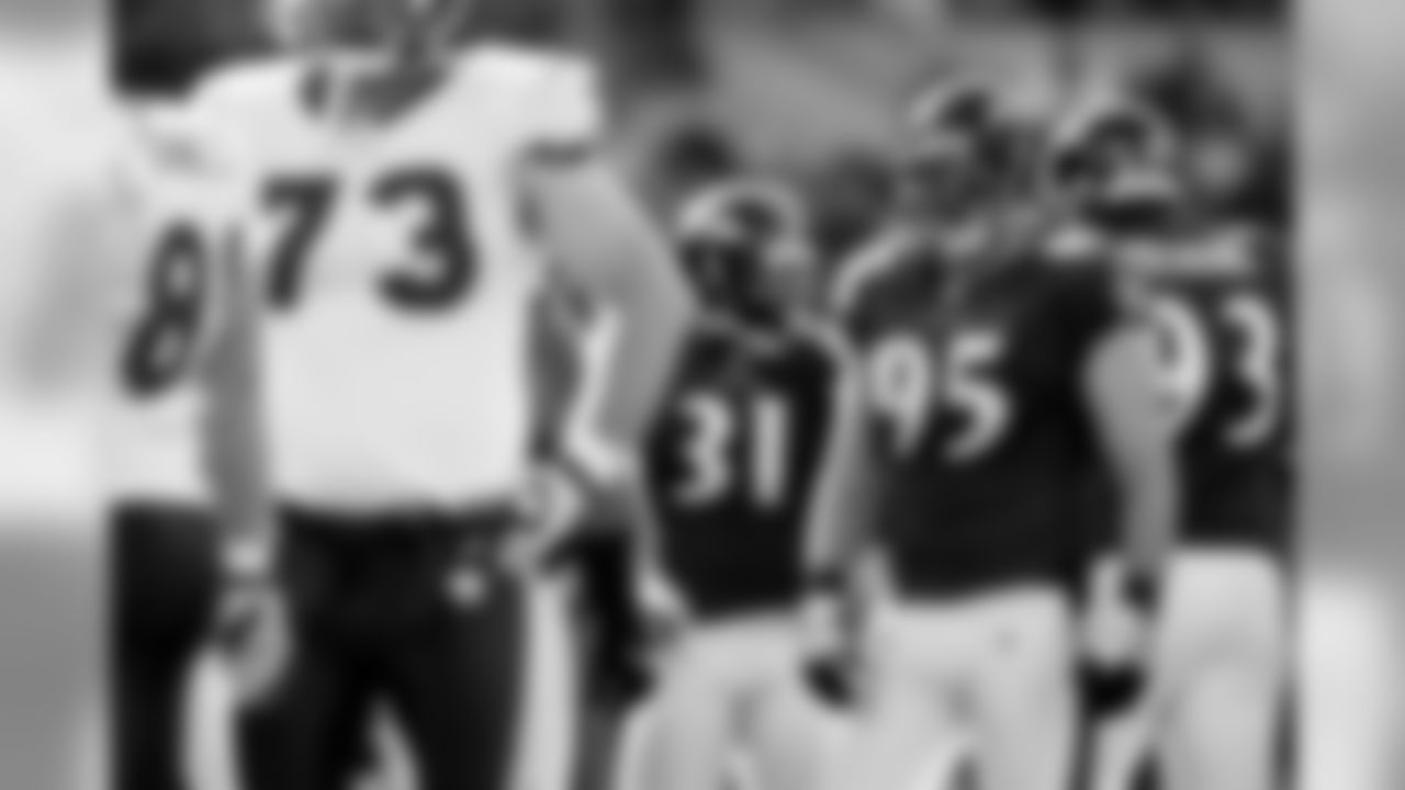 DE Jarret Johnson, University of Alabama (2003)