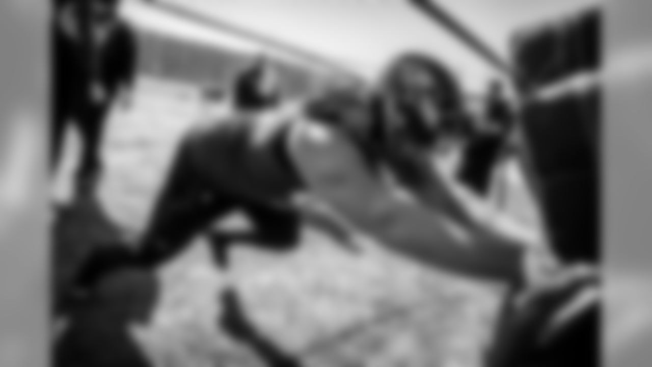 DT Zach Sieler