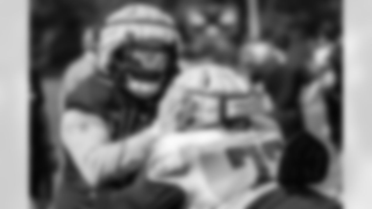 OLB David Ojabo