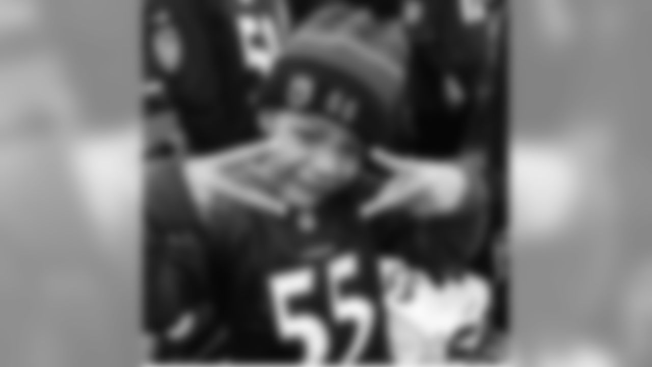 untouchablejay55[Terrell Suggs]:Happy New Year From Duke "MaN MaN" Suggs... Man Man